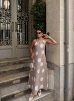 Poplin Kumaş Büyük Puantiye Desenli Uzun Elbise - Görsel 8