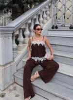 Dokuma Kırışık Kumaş Dantelli Bluz - Görsel 4