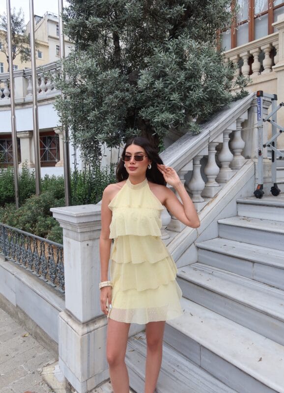 toptan fırfırlı puantiyeli mini elbise